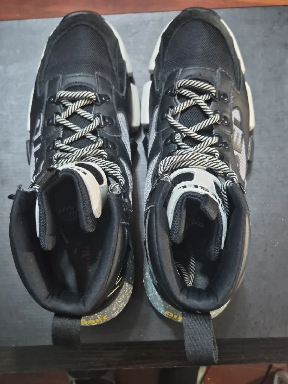 Diesel Men's S-Padola Mid Trek Sneakers Mens 11 EUC